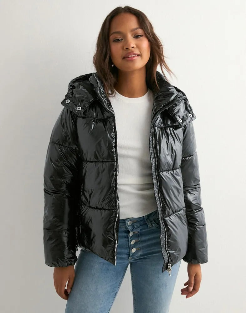 Lily - Shiny Puffer Jacket