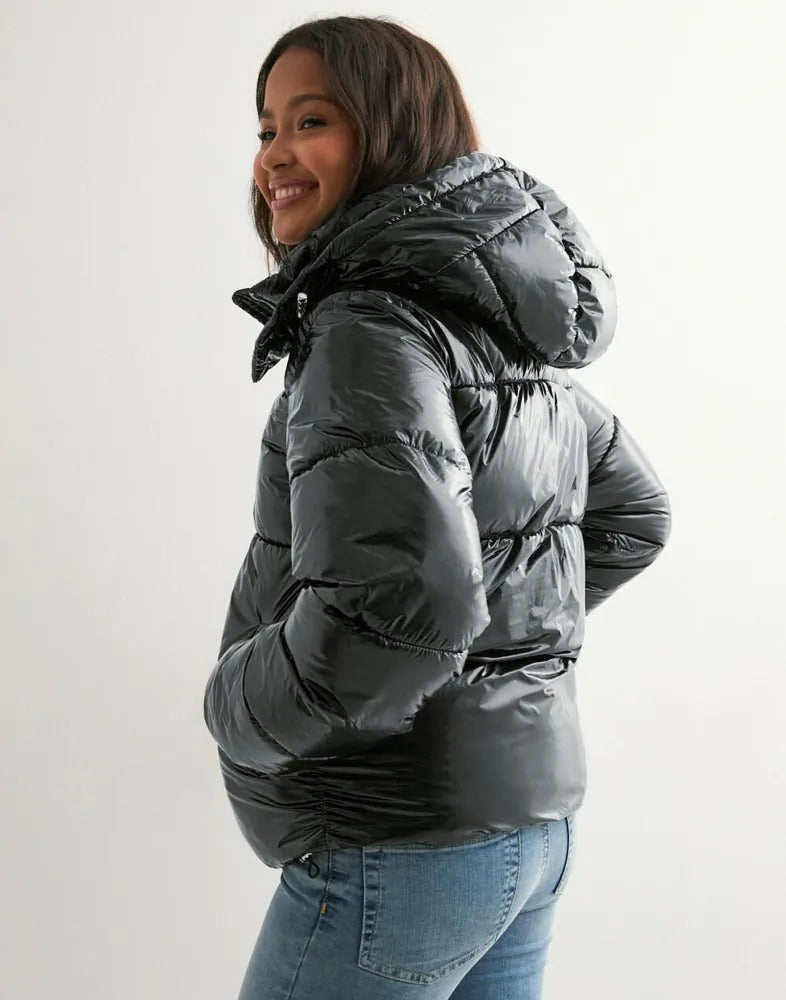 Lily - Shiny Puffer Jacket