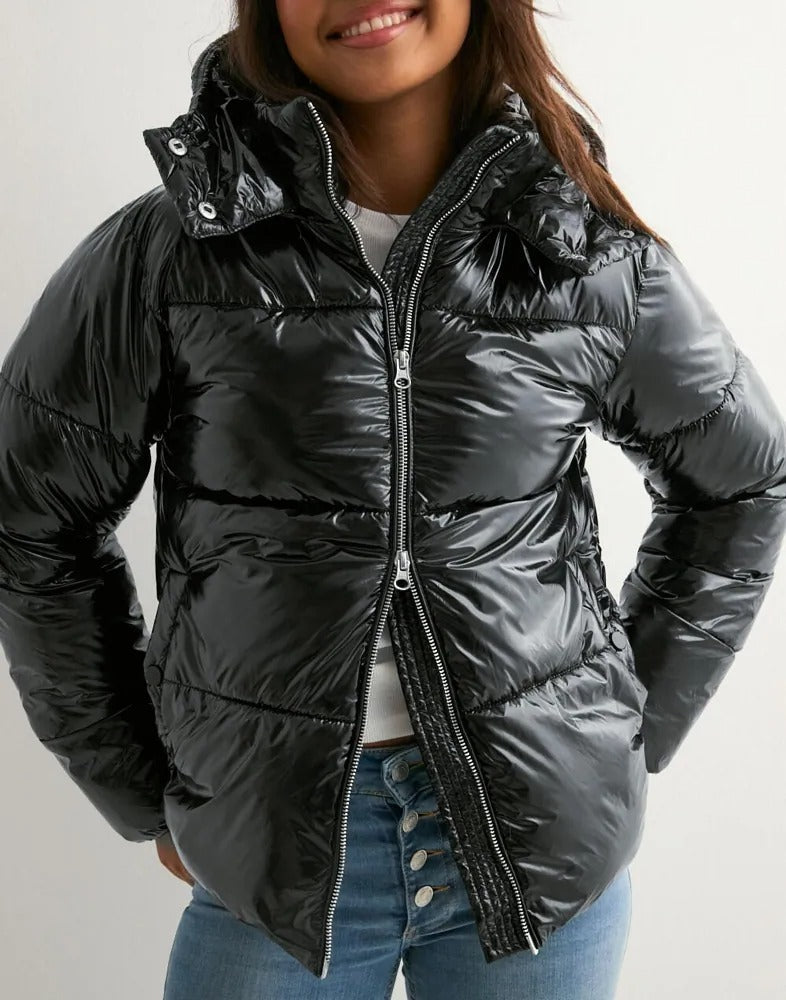 Lily - Shiny Puffer Jacket