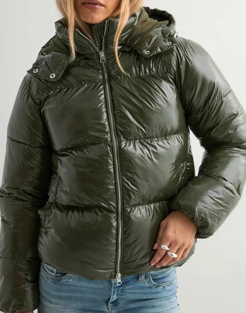 Lily - Shiny Puffer Jacket